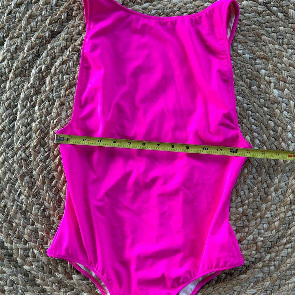 Victoria's Secret Swimsuit Size Small One-piece Hot Pink Scoop back Square Neck - Picture 8 of 8